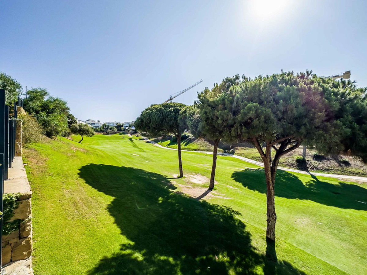 22d72f63d84eb6ec4a2eae8b241fc1f7 - 27