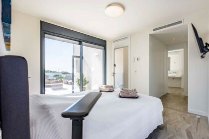 22d72f63d84eb6ec4a2eae8b241fc1f7 - 37