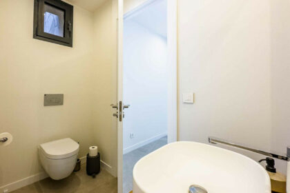 22d72f63d84eb6ec4a2eae8b241fc1f7 - 4