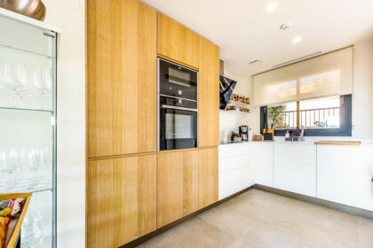 22d72f63d84eb6ec4a2eae8b241fc1f7 - 52