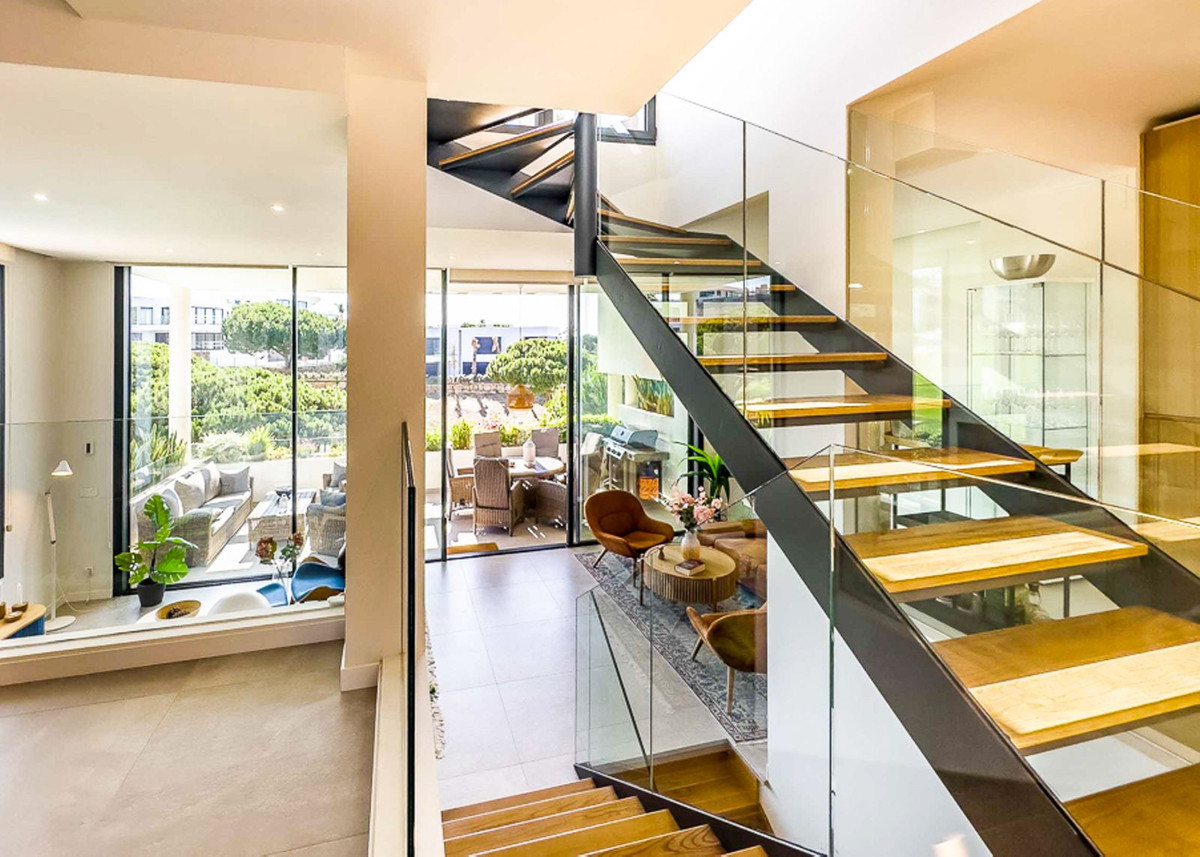 22d72f63d84eb6ec4a2eae8b241fc1f7 - 54