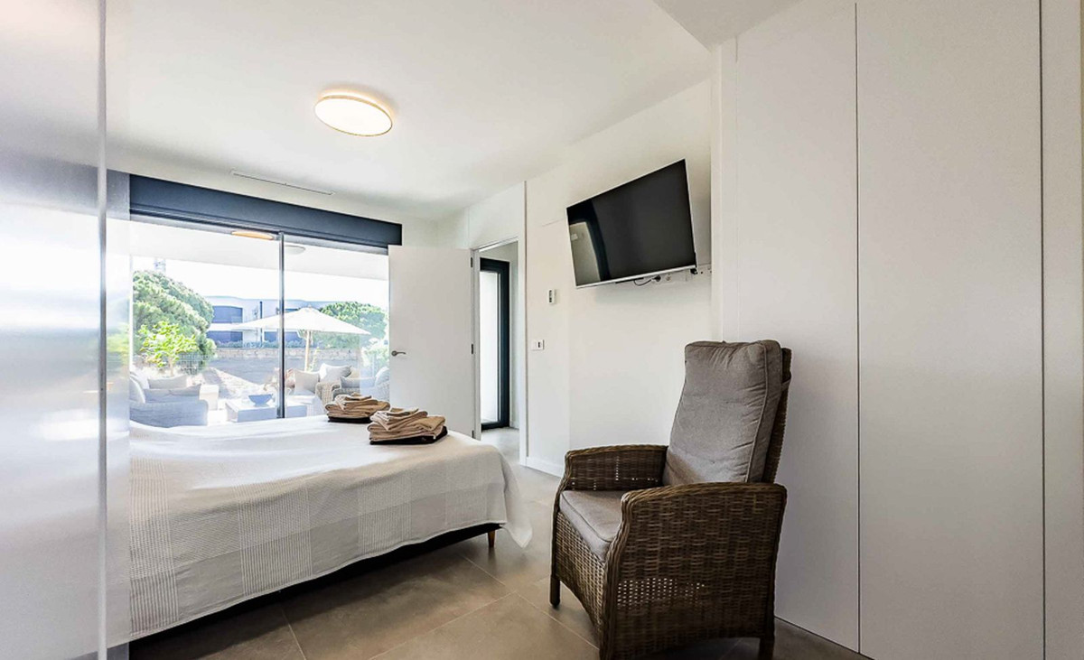 22d72f63d84eb6ec4a2eae8b241fc1f7 - 8