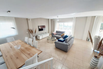 233e6abc9bd7d6fe5fc01d05333e9110 - 20