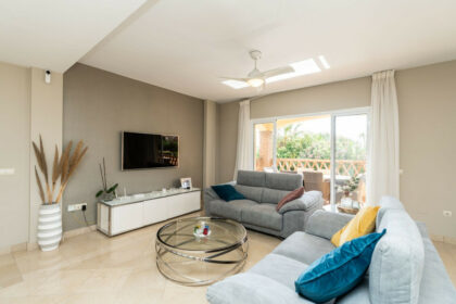 233e6abc9bd7d6fe5fc01d05333e9110 - 22