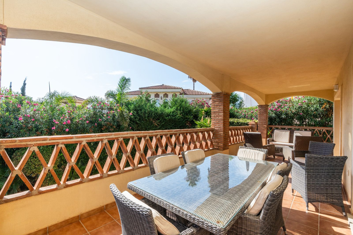 233e6abc9bd7d6fe5fc01d05333e9110 - 31