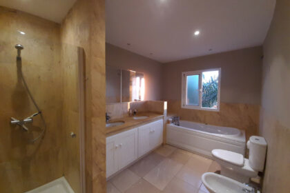 233e6abc9bd7d6fe5fc01d05333e9110 - 42