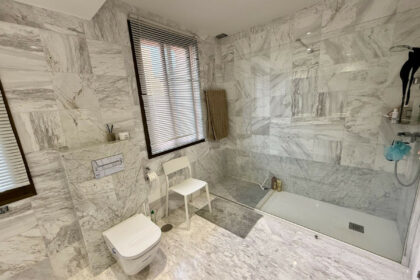 23654d91753d5489b1e953d415d1cb62 - 12