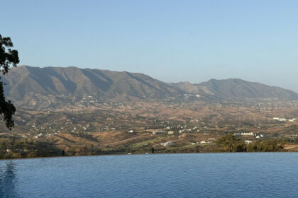 23654d91753d5489b1e953d415d1cb62 - 21