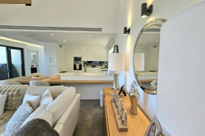 241e8883fb5715f4cdef1ed02a0c13e9 - 13