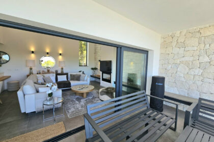 241e8883fb5715f4cdef1ed02a0c13e9 - 21