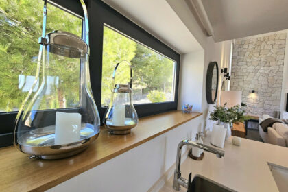 241e8883fb5715f4cdef1ed02a0c13e9 - 24