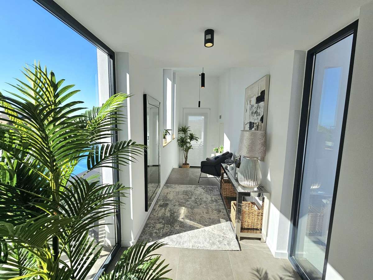 241e8883fb5715f4cdef1ed02a0c13e9 - 26