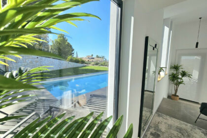 241e8883fb5715f4cdef1ed02a0c13e9 - 27