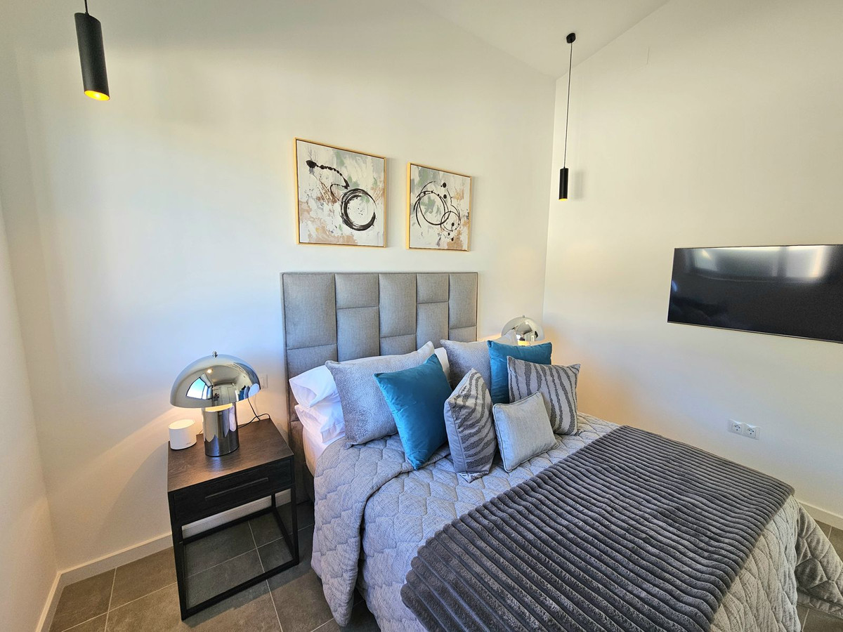 241e8883fb5715f4cdef1ed02a0c13e9 - 39