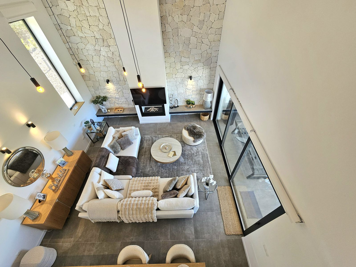 241e8883fb5715f4cdef1ed02a0c13e9 - 50