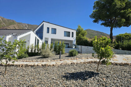 241e8883fb5715f4cdef1ed02a0c13e9 - 66