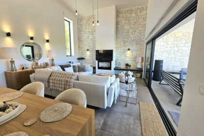 241e8883fb5715f4cdef1ed02a0c13e9 - 9