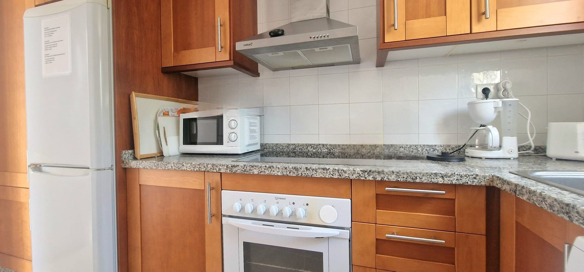 2461227ce3ae5d0638a8f400edc3ebfc - 12