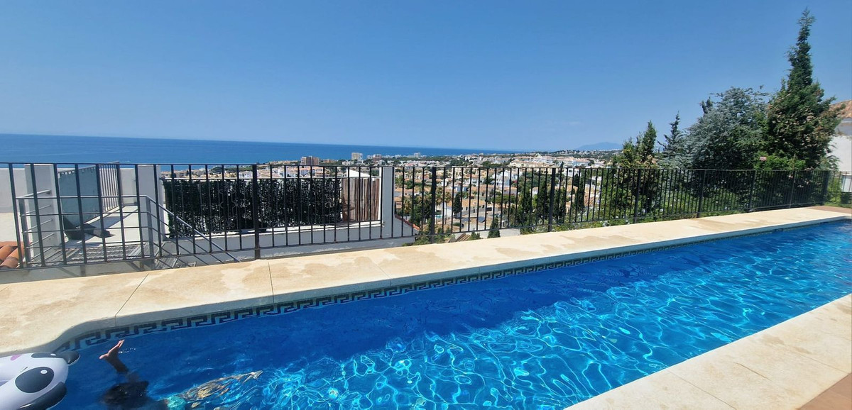 2461227ce3ae5d0638a8f400edc3ebfc - 25