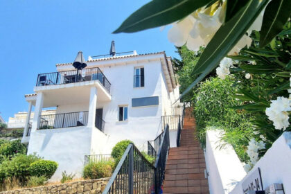 2461227ce3ae5d0638a8f400edc3ebfc - 29