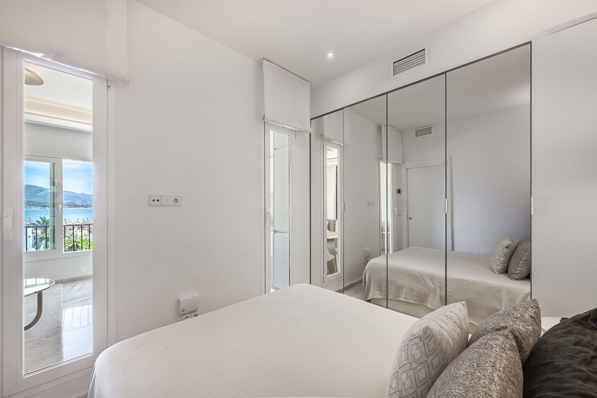 249a2ec33237dcb227d7d35de5142992 - 14