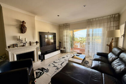 24a17bd7e2e3f2e0c51b2dfef5e29333 - 1