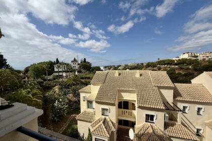 24a17bd7e2e3f2e0c51b2dfef5e29333 - 11