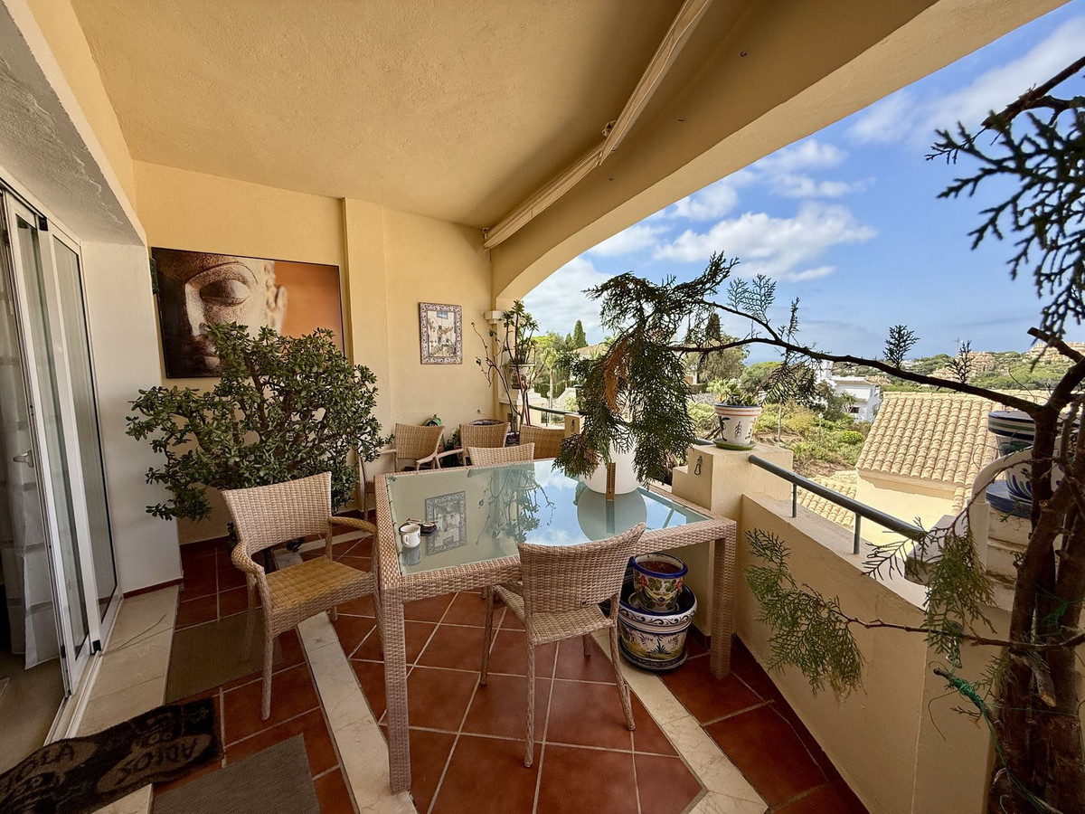 24a17bd7e2e3f2e0c51b2dfef5e29333 - 12