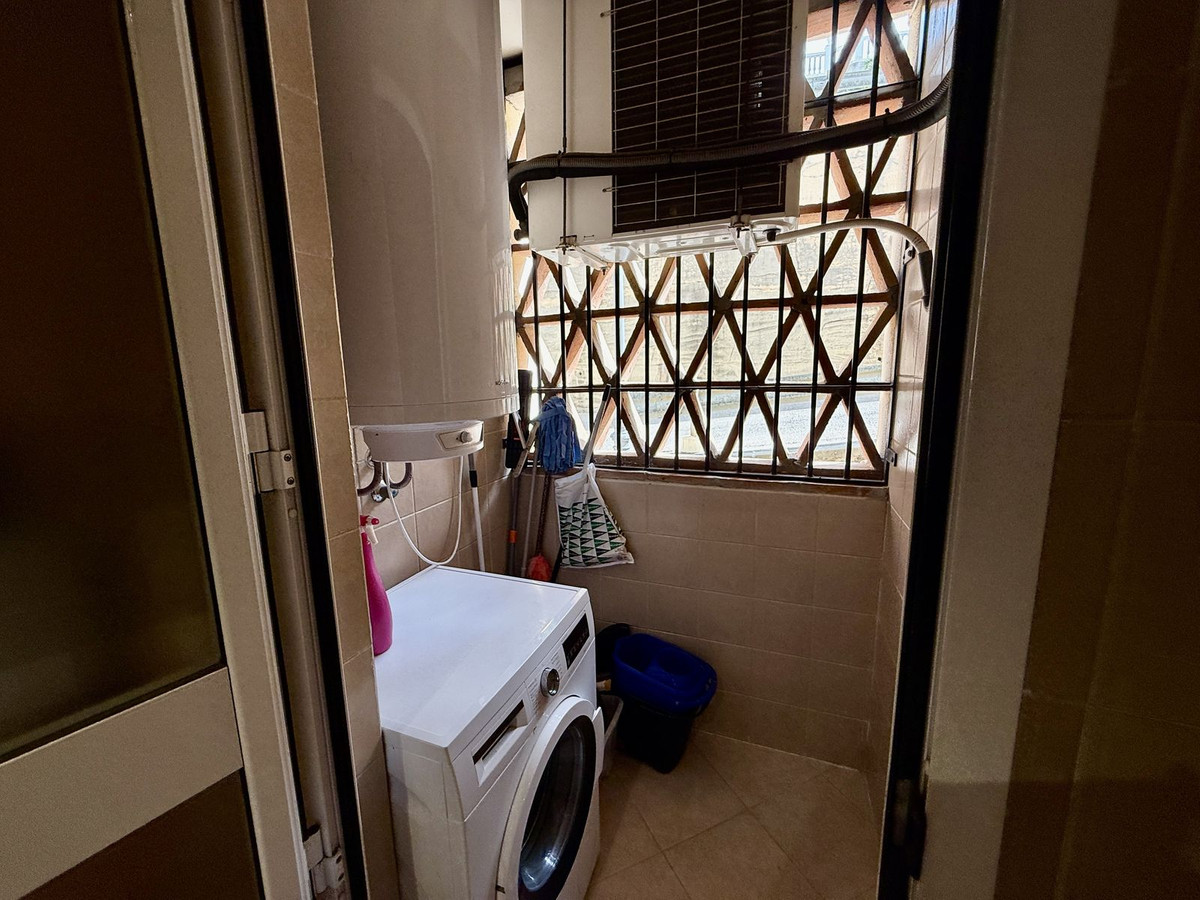 24a17bd7e2e3f2e0c51b2dfef5e29333 - 18