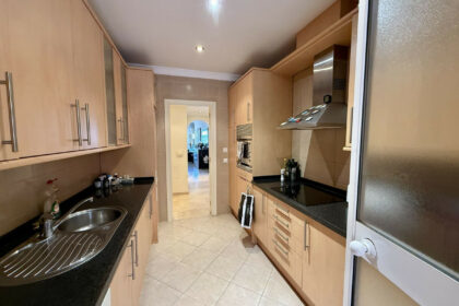 24a17bd7e2e3f2e0c51b2dfef5e29333 - 19