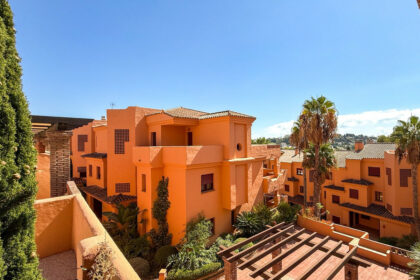 24b25517fd28f63de13d9fd2a1f5f648 - 33