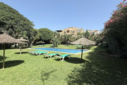 250a4f20421b4f2f99e35330966407b0 - 1