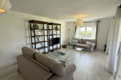 250a4f20421b4f2f99e35330966407b0 - 12