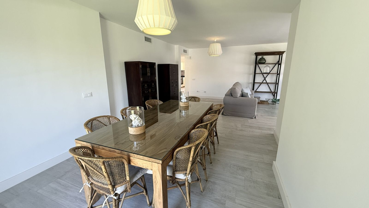 250a4f20421b4f2f99e35330966407b0 - 13