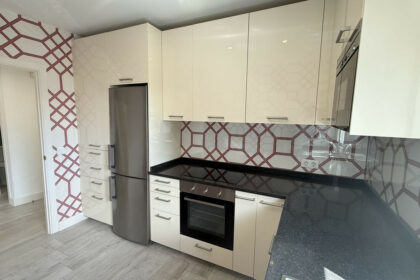 250a4f20421b4f2f99e35330966407b0 - 27