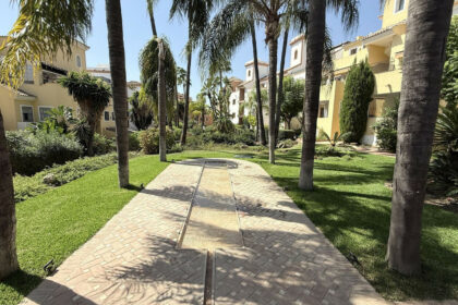 250a4f20421b4f2f99e35330966407b0 - 37