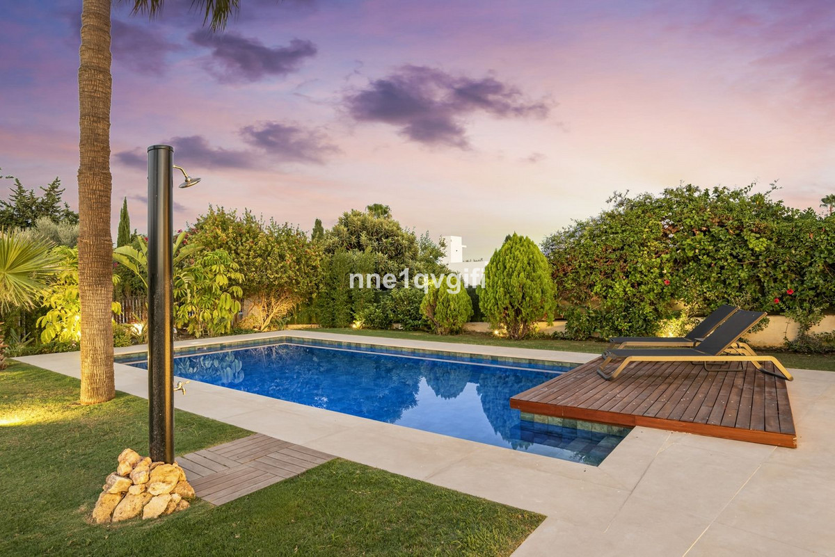 251eeb6e3675fa9dc5552fc7f30e6cf3 - 10