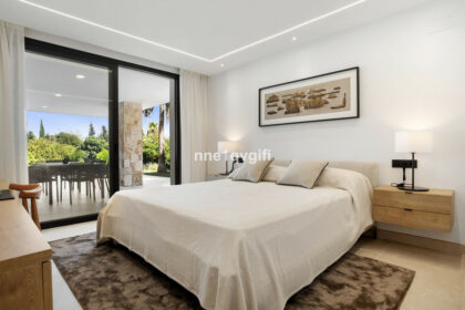 251eeb6e3675fa9dc5552fc7f30e6cf3 - 21