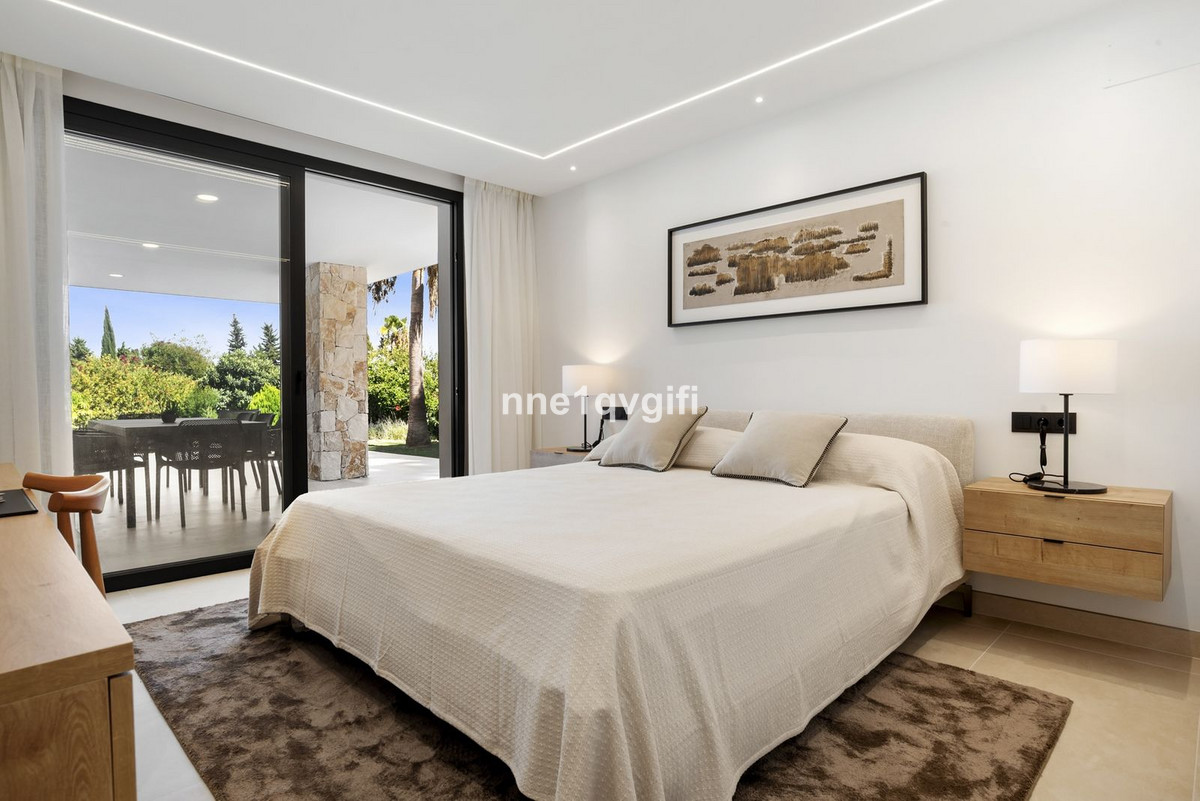 251eeb6e3675fa9dc5552fc7f30e6cf3 - 21