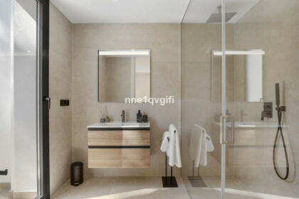 251eeb6e3675fa9dc5552fc7f30e6cf3 - 25