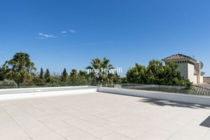 251eeb6e3675fa9dc5552fc7f30e6cf3 - 9