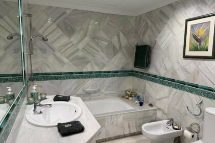 262c773bff9f7e2588b523bd06d99094 - 25