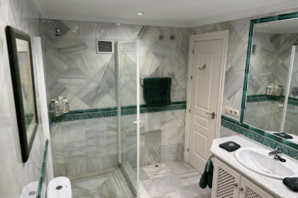 262c773bff9f7e2588b523bd06d99094 - 26