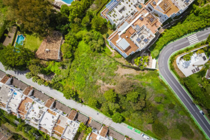 26ae8573b0e9070272fa2ca2806e1867 - 20