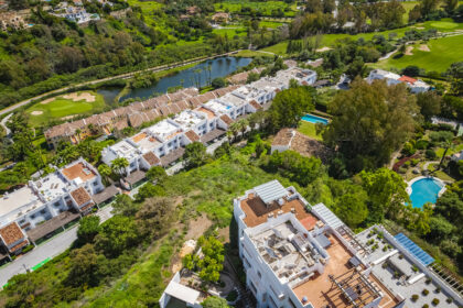 26ae8573b0e9070272fa2ca2806e1867 - 9