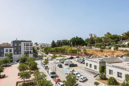 270c05a7f9c4e916c65867ac8855a375 - 30