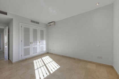 277a727a87cfcda276a0d35ad7ec91b4 - 21