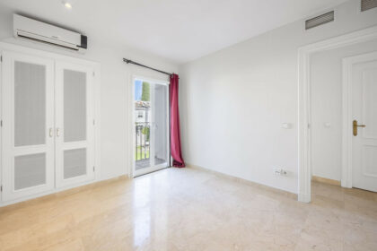 277a727a87cfcda276a0d35ad7ec91b4 - 26