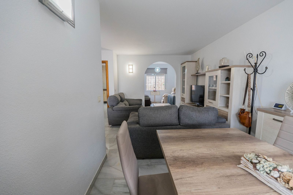 27c0db8cb27369e99a79cb2729dc3a65 - 10