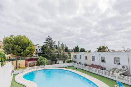 27c0db8cb27369e99a79cb2729dc3a65 - 16